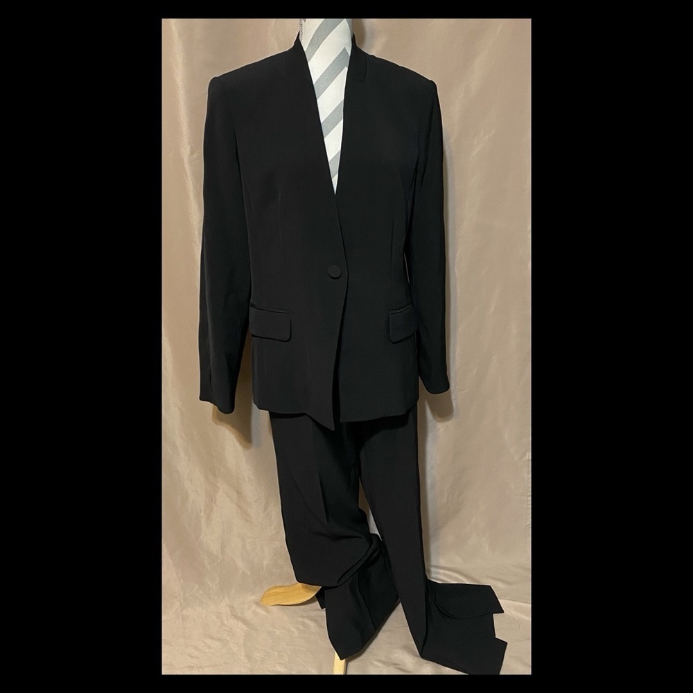 Alberto Makli 14 Black Blazer